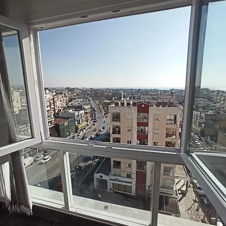 Minimalist W/ View * 塞萨洛尼基