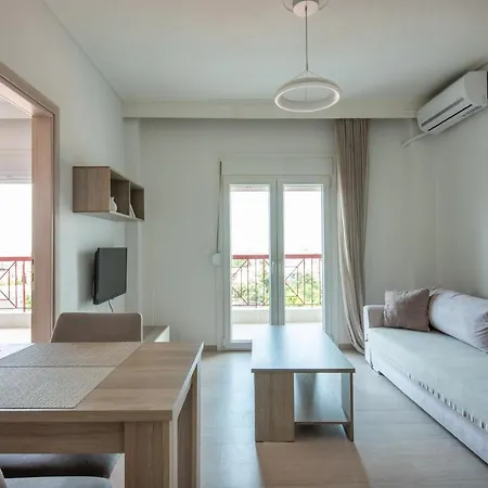 Minimalist W/ View Apartament *