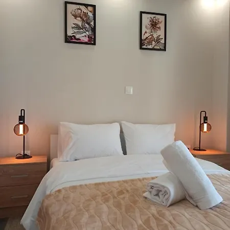 Apartament Minimalist W/ View