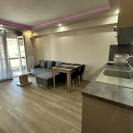 Minimalist W/ View Apartament Salonic